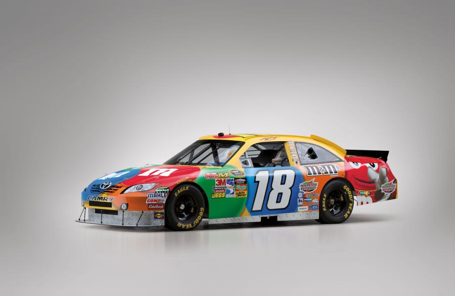 Toyota Camry Kyle Busch #18 NASCAR Race Car '2011